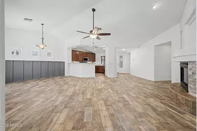 614 S 111th Drive, Avondale, AZ 85323 - Photo 7
