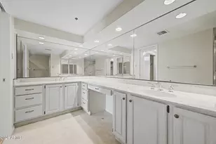 7860 E Camelback Rd, Scottsdale, AZ 85251 - Photo 19