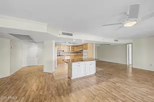 7860 E Camelback Rd, Scottsdale, AZ 85251 - Photo 3