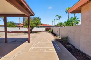 10422 E Regal Dr, Sun Lakes, AZ 85248 - Photo 45