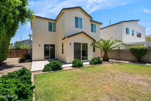 3104 N 37th St, Phoenix, AZ 85018 - Photo 19