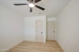 218 E Cairo Dr, Tempe, AZ 85282 - Photo 27