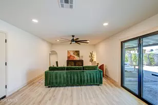 218 E Cairo Dr, Tempe, AZ 85282 - Photo 15