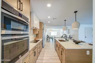 218 E Cairo Dr, Tempe, AZ 85282 - Photo 13