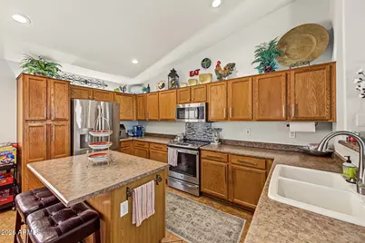 12530 W Coldwater Springs Boulevard, Avondale, AZ 85323 - Photo 9