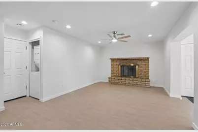 1342 W Mendoza Avenue, Mesa, AZ 85202 - Photo 9