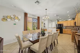 1807 E Dunbar Dr, Phoenix, AZ 85042 - Photo 11