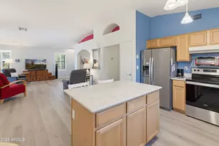 6819 W Caribbean Ln, Peoria, AZ 85381 - Photo 7