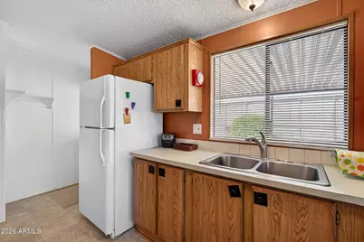 3806 N South Dakota Avenue, Florence, AZ 85132 - Photo 9