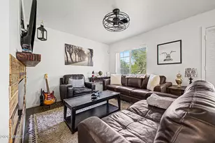 125 S 56th St, Mesa, AZ 85206 - Photo 9