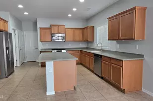 16027 N 19th Dr, Phoenix, AZ 85023 - Photo 3