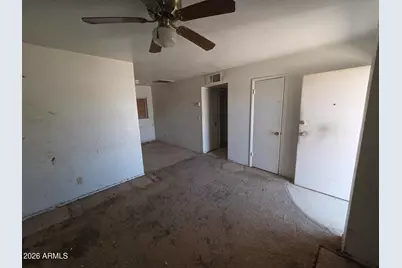 2211 W Hartford Avenue, Phoenix, AZ 85023 - Photo 3