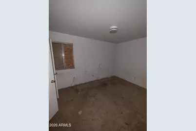 2211 W Hartford Avenue, Phoenix, AZ 85023 - Photo 9