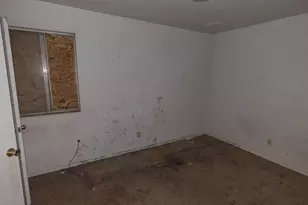 2211 W Hartford Ave, Phoenix, AZ 85023 - Photo 9