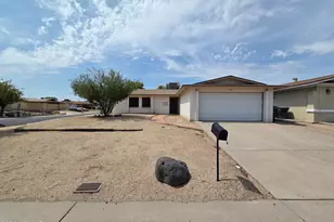 901 W Angela Dr, Phoenix, AZ 85023 - Photo 1