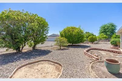 9811 W Redwood Drive, Sun City, AZ 85351 - Photo 27