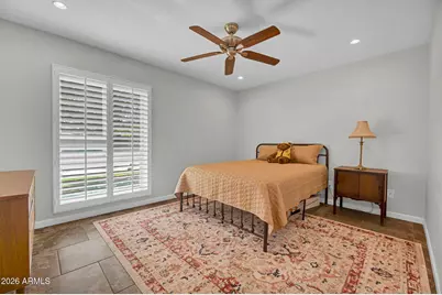 1110 E Orangewood Avenue, Phoenix, AZ 85020 - Photo 17
