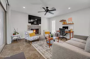 1110 E Orangewood Ave, Phoenix, AZ 85020 - Photo 13