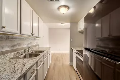4606 E Broadway Road, Phoenix, AZ 85040 - Photo 13