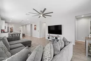10806 W Tonto St, Avondale, AZ 85323 - Photo 7