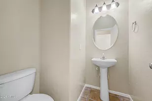 15348 W Dreyfus St, Surprise, AZ 85379 - Photo 13