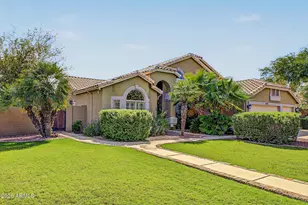 2465 E Drake St, Gilbert, AZ 85234 - Photo 5