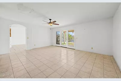 7581 W Kerry Lane, Glendale, AZ 85308 - Photo 17