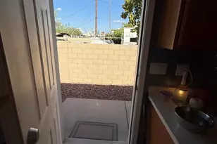 232 E Morelos St, Chandler, AZ 85225 - Photo 5