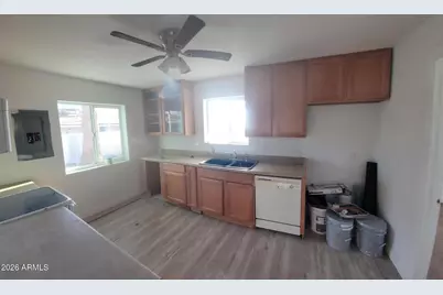 2102 N 26th Place, Phoenix, AZ 85008 - Photo 27