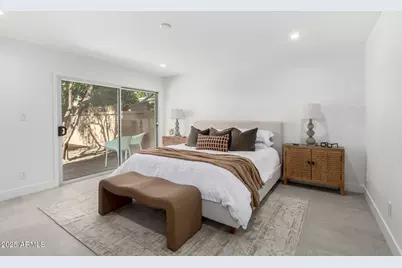 8706 E Devonshire Avenue, Scottsdale, AZ 85251 - Photo 15