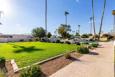 8706 E Devonshire Avenue, Scottsdale, AZ 85251 - Photo 47
