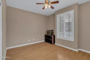 142 W Raven Dr, Chandler, AZ 85286 - Photo 17