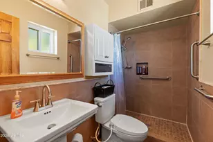 8607 W Earll Dr, Phoenix, AZ 85037 - Photo 15