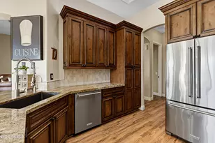 22822 N 52nd St, Phoenix, AZ 85054 - Photo 37