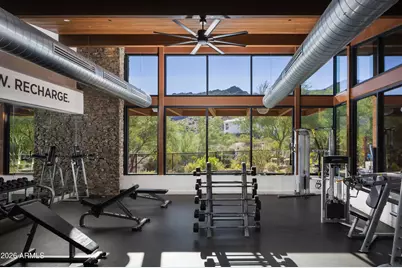718 E Summerside Road, Phoenix, AZ 85042 - Photo 45