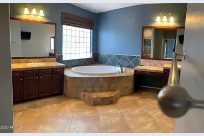 2725 E Grand Canyon Drive, Chandler, AZ 85249 - Photo 47