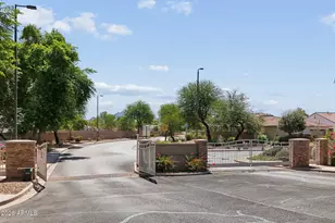 1633 E Nightingale Ln, Gilbert, AZ 85298 - Photo 47