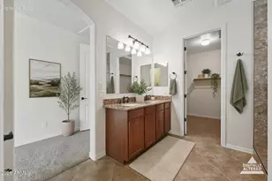 1633 E Nightingale Ln, Gilbert, AZ 85298 - Photo 23