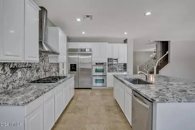2717 E Teakwood Place, Chandler, AZ 85249 - Photo 7