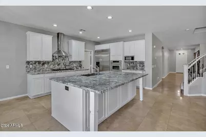 2717 E Teakwood Place, Chandler, AZ 85249 - Photo 5