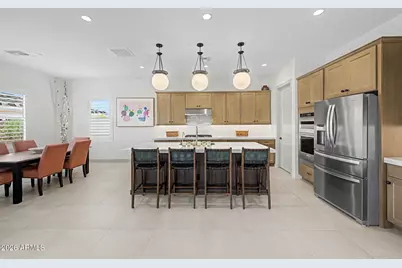 17621 W Middlebury Street, Surprise, AZ 85388 - Photo 5