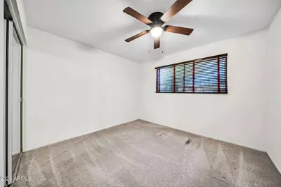 1037 E Diana Avenue, Phoenix, AZ 85020 - Photo 15