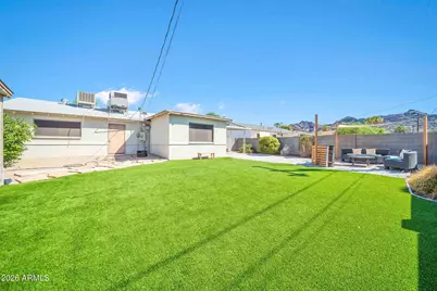 1037 E Diana Avenue, Phoenix, AZ 85020 - Photo 19