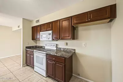 10921 W Loma Blanca Drive, Sun City, AZ 85351 - Photo 11