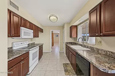 10921 W Loma Blanca Drive, Sun City, AZ 85351 - Photo 9