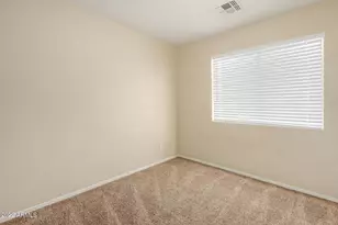 2237 S 63rd Ln, Phoenix, AZ 85043 - Photo 19