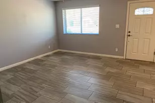 1909 W Palm Ln, Phoenix, AZ 85009 - Photo 3