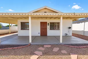 2925 W Palm Ln, Phoenix, AZ 85009 - Photo 3