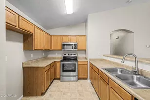 2159 W Pinkley Ave, Coolidge, AZ 85128 - Photo 9