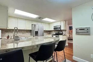 15020 N 40th St, Phoenix, AZ 85032 - Photo 11